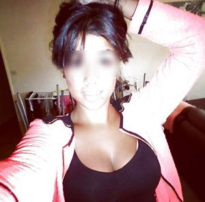 Métisse sans expérience recherche mec à Rouen