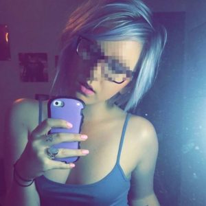Délicieuse nana rebelle séparée sportive recherche son amant infatigable.